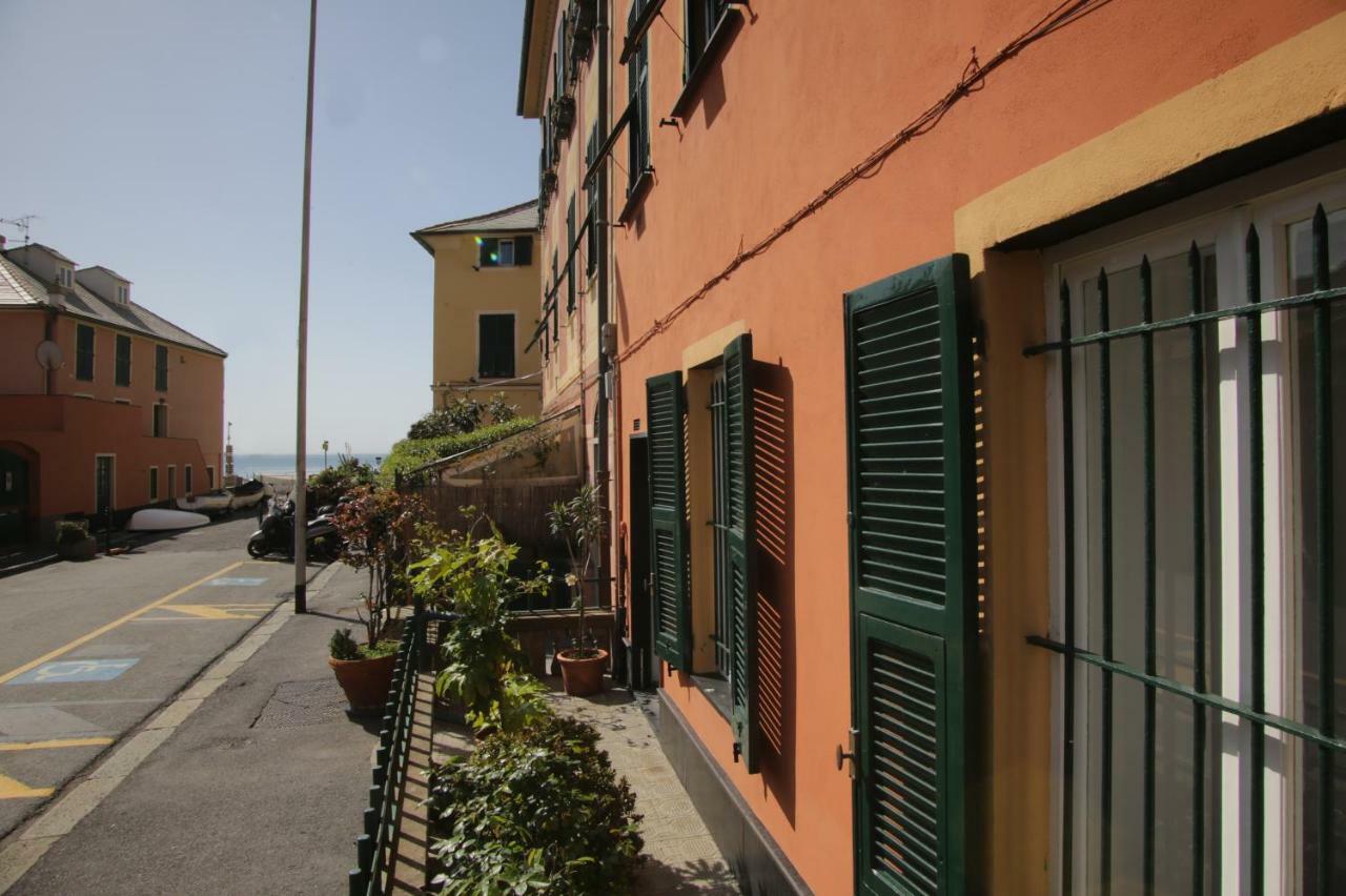 Apartmán Posidonia Casa Al Mare In Citta Janov Exteriér fotografie